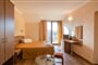 Hotel Zeus - Bulharsko: fotografie vybavení exteriérů a interiérů ubytování.