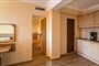 Hotel Zeus - Bulharsko: fotografie vybavení exteriérů a interiérů ubytování.