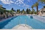 Hotel Mediteran: fotografie vybavení exteriérů a interiérů ubytování.
