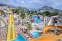 Hotel Mediteran: fotografie vybavení exteriérů a interiérů ubytování.