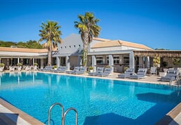 Svoronata - Hotel Astra Village