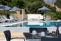 Hotel Petani Beach Suites: fotografie vybavení exteriérů a interiérů ubytování.