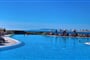 Hotel Apollonion Asterias Resort & Spa: fotografie vybavení exteriérů a interiérů ubytování.