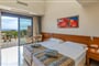 Hotel Apollonion Asterias Resort & Spa: fotografie vybavení exteriérů a interiérů ubytování.