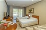 Hotel Apollonion Asterias Resort & Spa: fotografie vybavení exteriérů a interiérů ubytování.