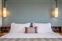 Hotel Apollonion Asterias Resort & Spa: fotografie vybavení exteriérů a interiérů ubytování.