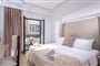 Hotel Golden Bay Boutique and Bungalows: fotografie vybavení exteriérů a interiérů ubytování.