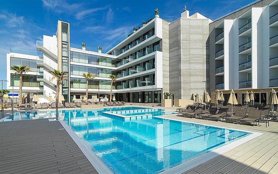 Hotel H10 Casa Del Mar: fotografie vybavení exteriérů a interiérů ubytování.