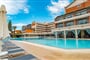 Hotel Insula Resort & Spa: fotografie vybavení exteriérů a interiérů ubytování.