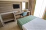 Hotel Insula Resort & Spa: fotografie vybavení exteriérů a interiérů ubytování.
