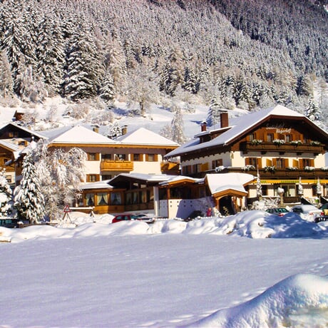 Santeshotel ****- Rasun-Anterselva