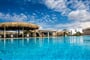 Hotel Plaza Beach: fotografie vybavení exteriérů a interiérů ubytování.