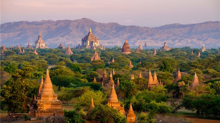 Východ slunce, Bagan