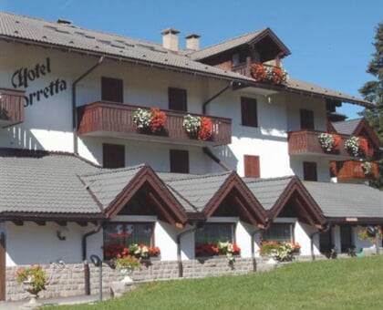Hotel Torretta   Bellamonte (9)