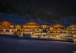 Hotel Martinshof ***S - St. Johann - Valle Aurina