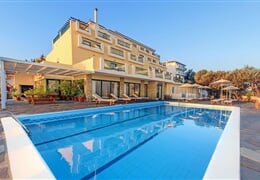 Armenistis - Aparthotel Cavos Bay