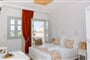 Aparthotel Sun & Moon Villas & Suites: fotografie vybavení exteriérů a interiérů ubytování.