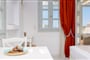 Aparthotel Sun & Moon Villas & Suites: fotografie vybavení exteriérů a interiérů ubytování.
