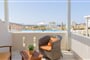 Aparthotel Sun & Moon Villas & Suites: fotografie vybavení exteriérů a interiérů ubytování.