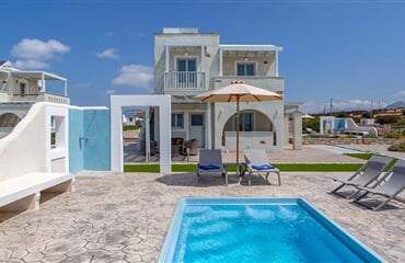 Pyrgaki - Aparthotel Sun & Moon Villas & Suites