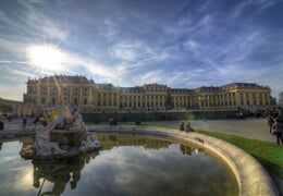 Adventní Vídeň + SCHÖNBRUNN + HUNDERTWASSERHAUS