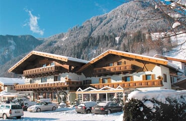 Saalbach-Hinterglemm-Leogang-F - Hotel Victoria v Maishofenu ****