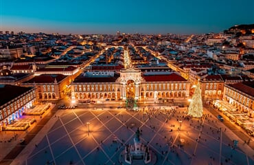 Adventní Lisabon + KRÁLOVSKÉ VÁNOCE V SINTŘE + SVÁTEČNÍ VESNIČKA V CASCAIS