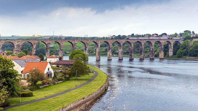 Foto - Londýn a Edinburgh + PANORAMATICKÁ JÍZDA VLAKEM NAPŘÍČ SKOTSKEM A ANGLIÍ