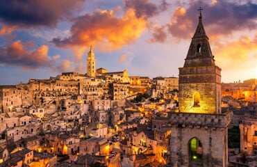 Adventní Apulie + MATERA + NEJKRÁSNĚJŠÍ VÁNOČNÍ MĚSTEČKO LOCOROTONDO