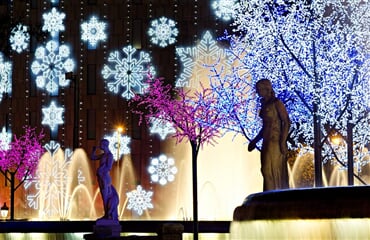Adventní Barcelona + VÁNOČNÍ HRA SVĚTEL SANT PAU
