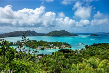 Relax na plážích Seychel + NÁRODNÍ PARK MORNE SEYCHELLOIS + ŽELVÍ OSTROV