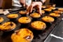 Foto - To nejlepší z Lisabonu nejen pro 65+ a TRADIČNÍ VÝROBA KOLÁČKŮ PASTEL DE NATA