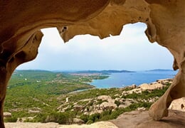 Orosei - Smaragdová SARDINIE – divoký ostrov tajemných nuragů