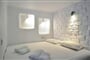 Apartmánový dům Villa Romantica: fotografie vybavení exteriérů a interiérů ubytování.