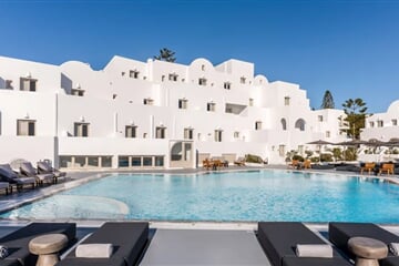 Firostefani - Hotel Santorini Palace