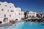 Hotel Santorini Palace: fotografie vybavení exteriérů a interiérů ubytování.
