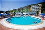 Hotel Vesna a venkovní termální bazén