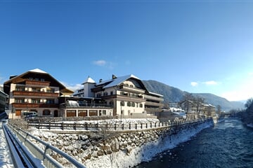 River Hotel Post *** - Chienes