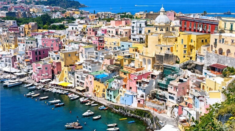 Itálie - Procida, foto Michal Hrazdil , 07/26