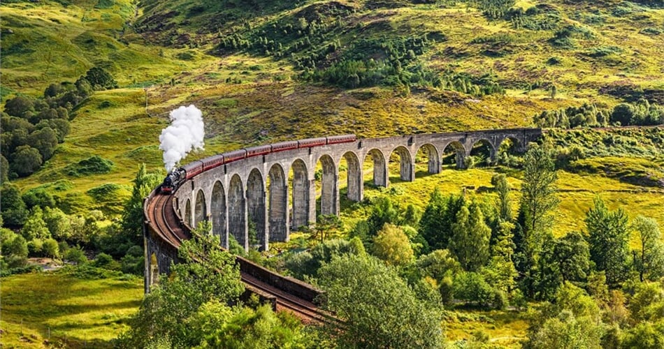 Poznávací zájezd Skotsko - viadukt Glenfinnan