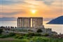 Řecko - starověký chrám Poseidon na mysu Sounion na okraji Attiky