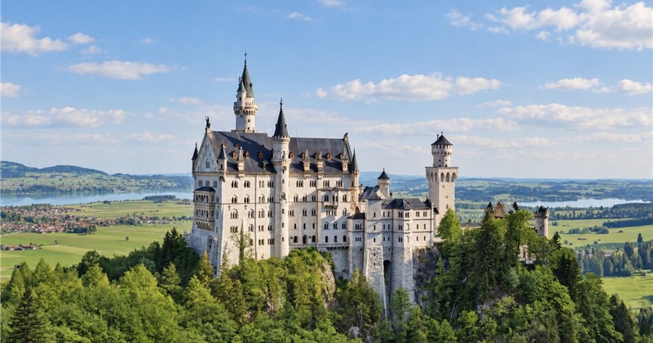 Německo - zámek Neuschwanstein v Bavorsku