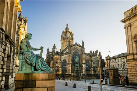 To nejlepší z Edinburghu + KRÁLOVSKÝ PALÁC HOLYROOD + STŘEDOVĚKÝ HRAD STIRLING