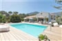 Pokoj SUITE EXECUTIVE - privátní bazén společný pro 3 pokoje Suite Executive, Santa Margherita di Pula, Sardinie