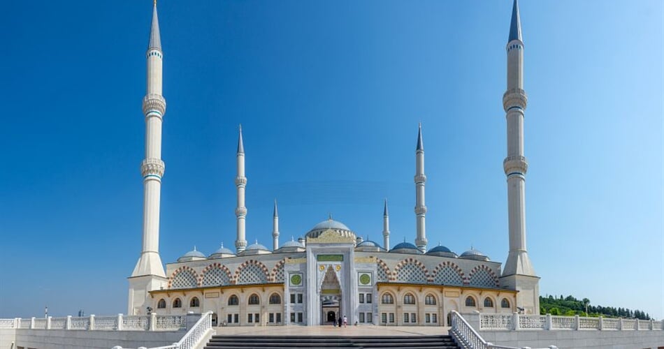 Foto - To nejlepší z Istanbulu + STAROBYLÁ ČTVRŤ BALAT + NEJVĚTŠÍ MEŠITA CAMLICA