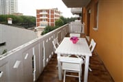 America 4 balcone