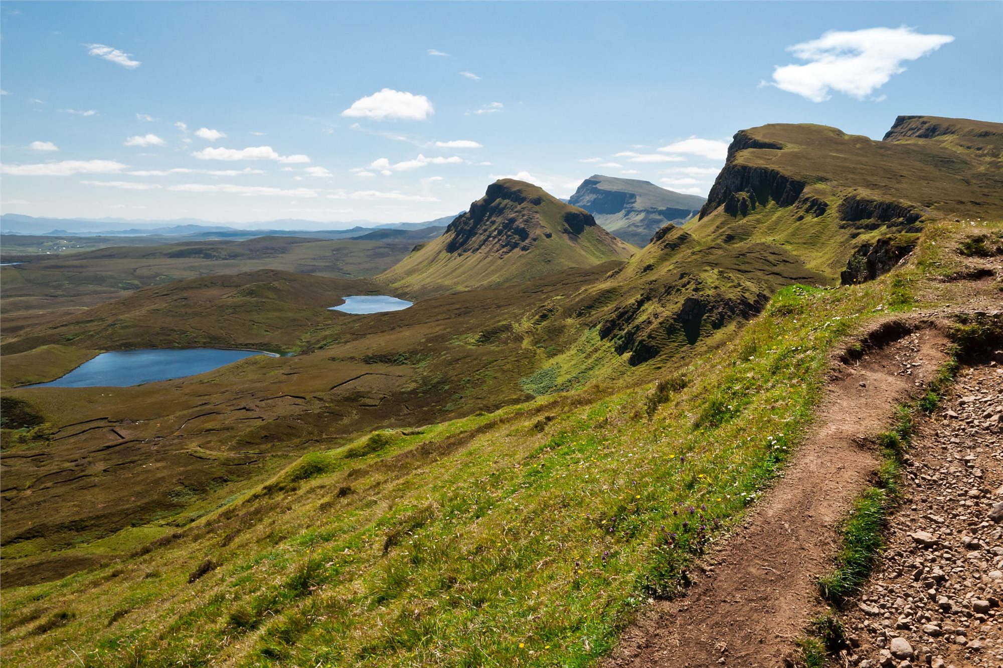 Skotsko - Vnější Hebridy - ostrov Isle Of Skye