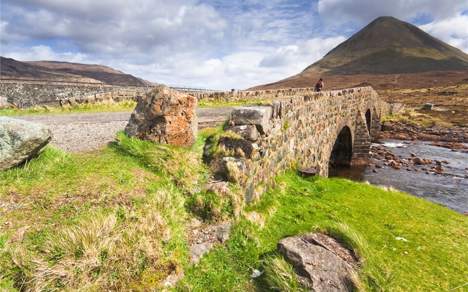 Skotsko - Vnější Hebridy - ostrov Isle Of Skye
