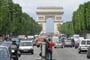 Francie, Paříž, Champs Elysées a Vítězný oblouk