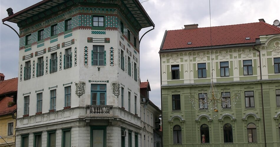Slovinsko - Lublaň, náměstí se secesními domy